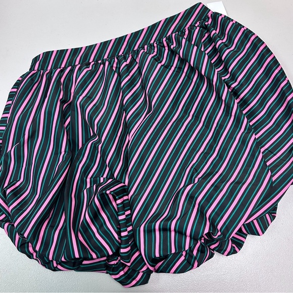 Wicked X Target Paul Tazewell Women’s Viral Bubble Graphic Mini Skirt Size 2X - Picture 1 of 8